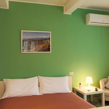 B&B Porta Della Sicilia Messina Cameră foto