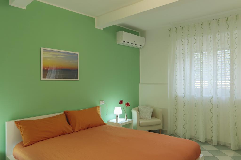 B&B Porta Della Sicilia Messina Cameră foto